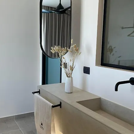 Villa Lithos Luxury *