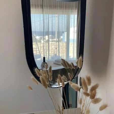 Lithos Luxury Villa *