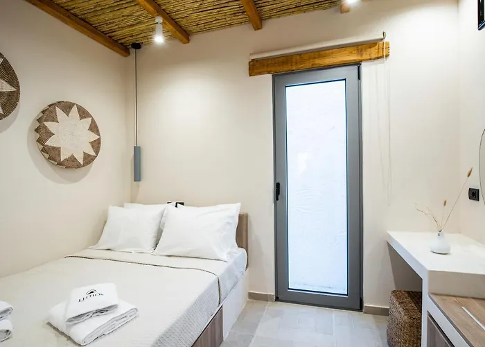 Βίλα Lithos Luxury Αρχάγγελος